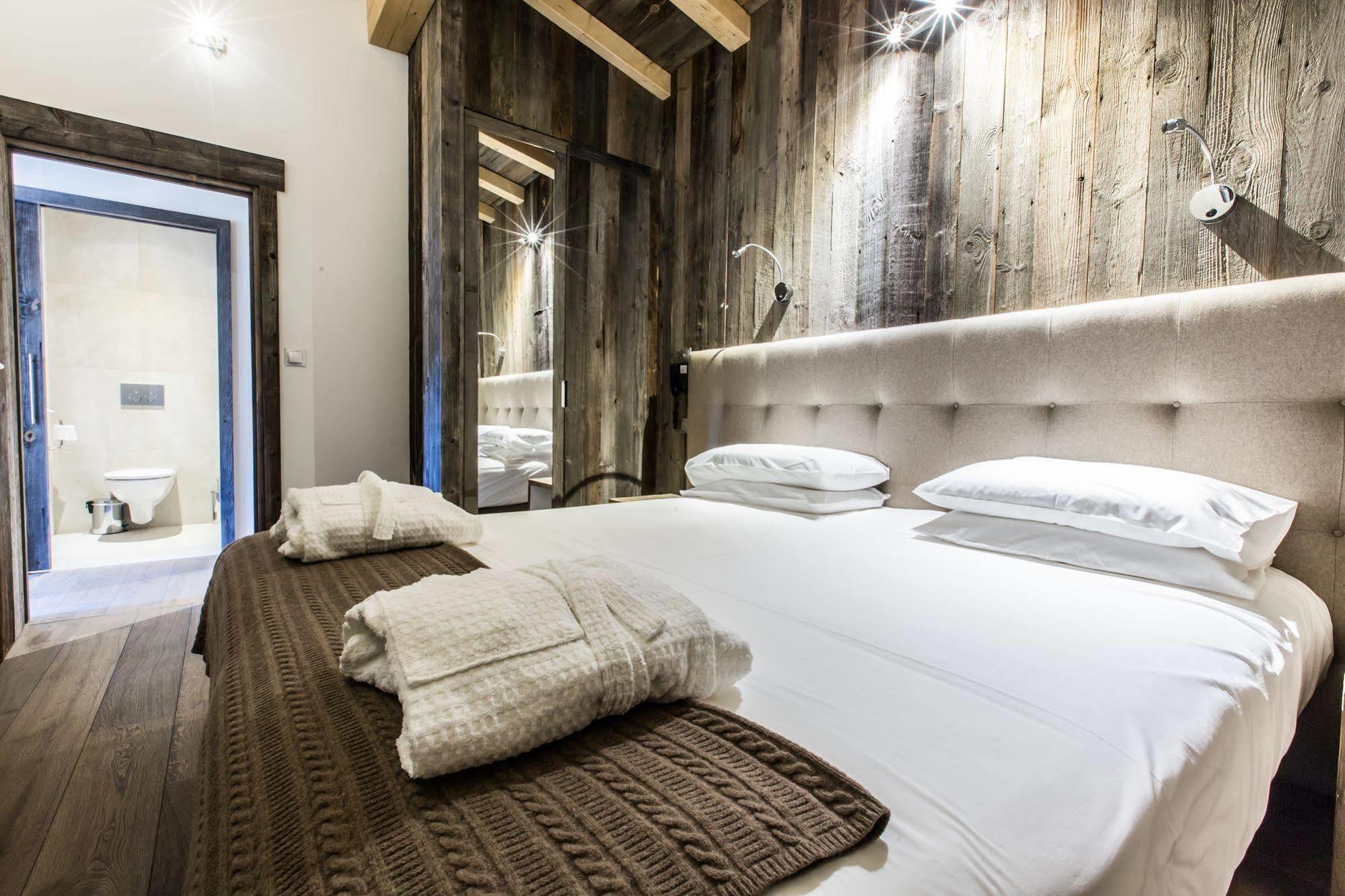 Hôtel Spa Crychar Les Gets Buitenkant foto